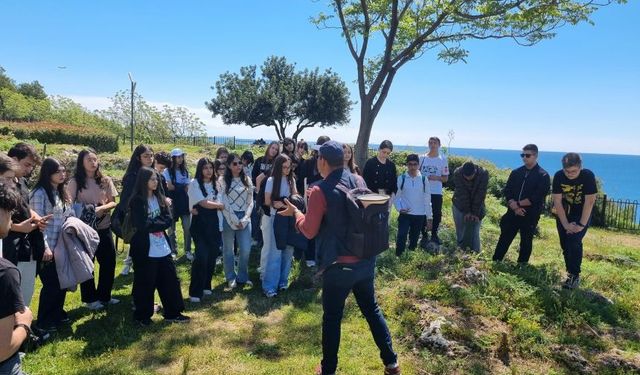 Antalya'da genç iklimciler Lara Gelini'ni yerinde inceledi