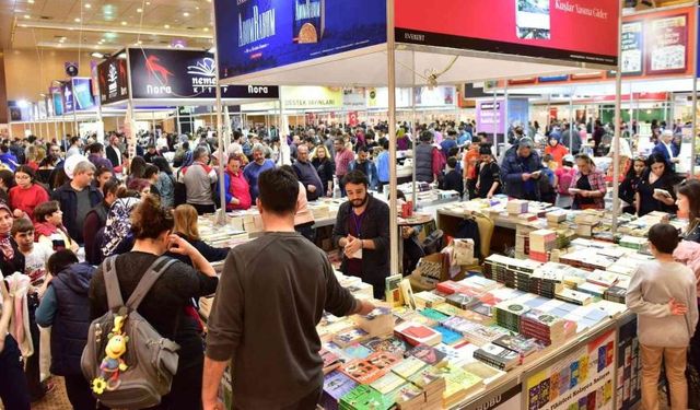 Kitap kurtlarına müjde! Kepez Kitap Fuarı kapılarını açıyor