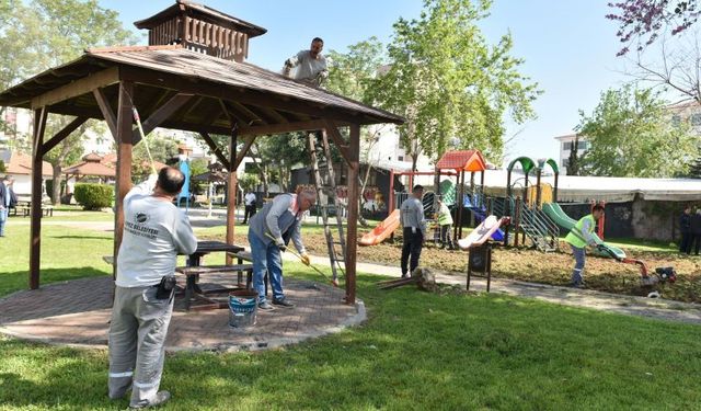 Kepez’in parkları yenilenmeye devam ediyor