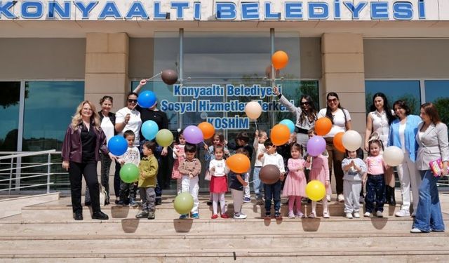 Konyaaltı Kütüphanesi minik ziyaretçilerine kapılarını açtı