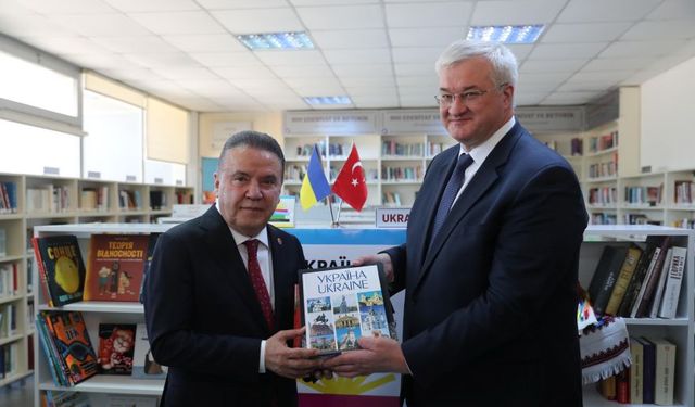 Ukraynalıların ikinci yuvası Antalya’da anlamlı açılış