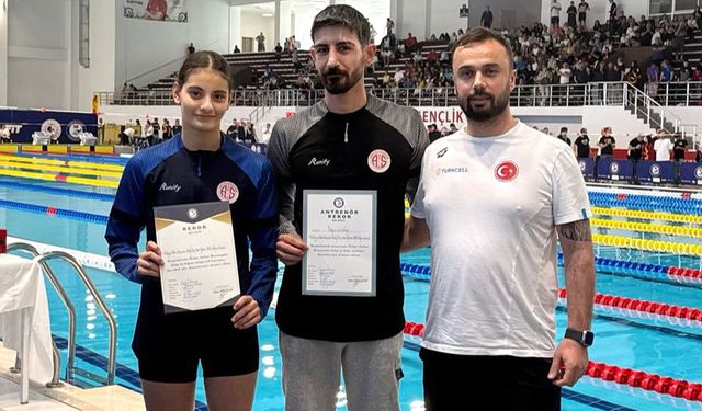 Antalyaspor'lu Tuğba'dan 'yıldız' başarı