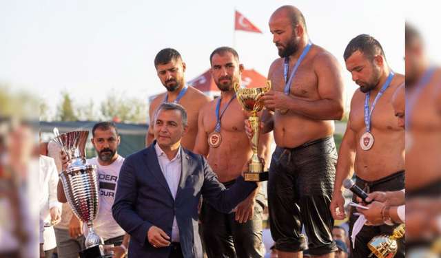 Akdeniz'in Kırkpınar'ında altın kemerin sahibi belli oldu