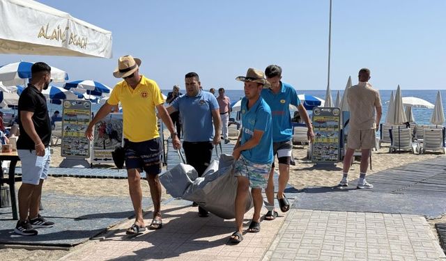 Alanya'ya tatile gelen turist, güneşin altında hayatını kaybetti