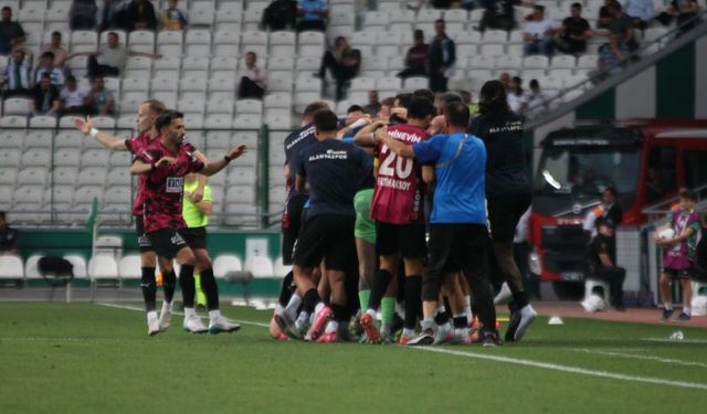 Alanyaspor kümede kaldı Bodrum FK düştü