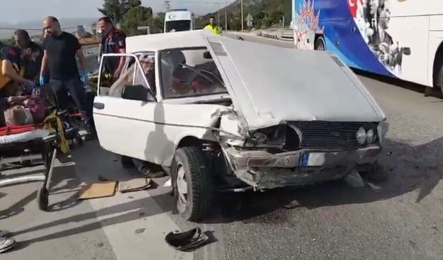 Burdurlu gazeteci ve ailesine trafik kazası şoku!