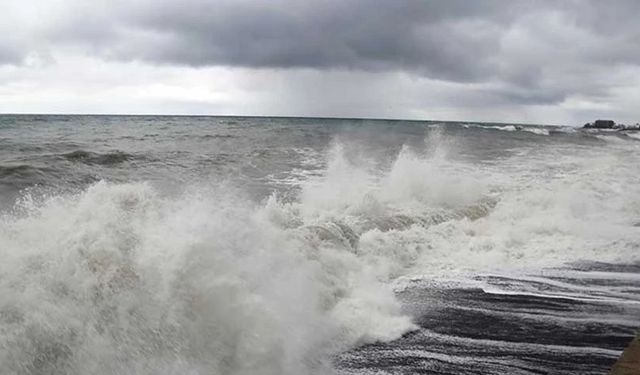 Antalya'da fırtına alarmı!