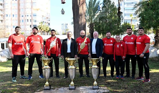 Muratpaşa Belediyespor'da görev dağılımı yapıldı