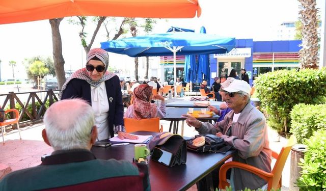 Konyaaltı Belediyesi'nden emeklilere özel kart!