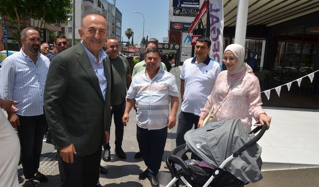 AK Parti Serik bayramlaştı