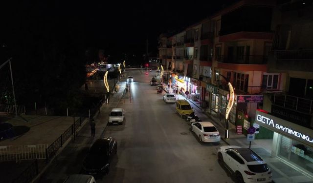 Korkuteli’nde şehir estetiğine modern dokunuş: Caddeler yenileniyor