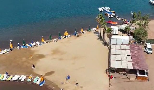 Muğla’nın sit alanı Kızkumu Plajı’ndaki kaçak yapılar mühürlendi