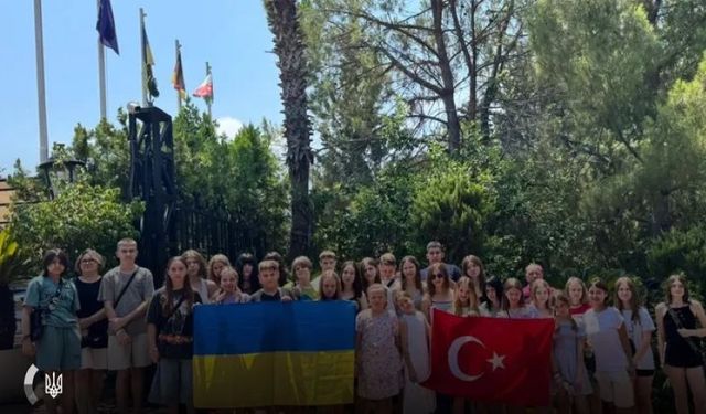 Savaş mağduru Ukraynalı çocukların yaralarını Antalya sarıyor