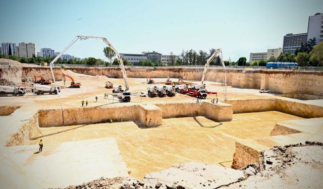 Akdeniz Üniversitesi'ne 900 yataklı yeni hastane!