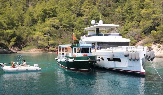 Muğla'da teknelerden 27 milyon litre pis su toplandı
