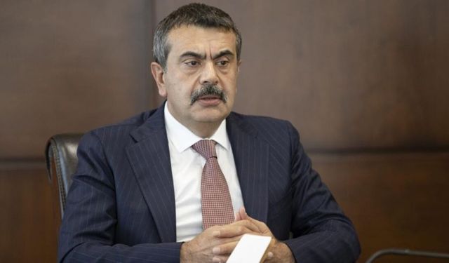 Bakan Tekin'den serbest kıyafet mesajı: "Velilere ekstra yük getirmesini istemiyoruz"