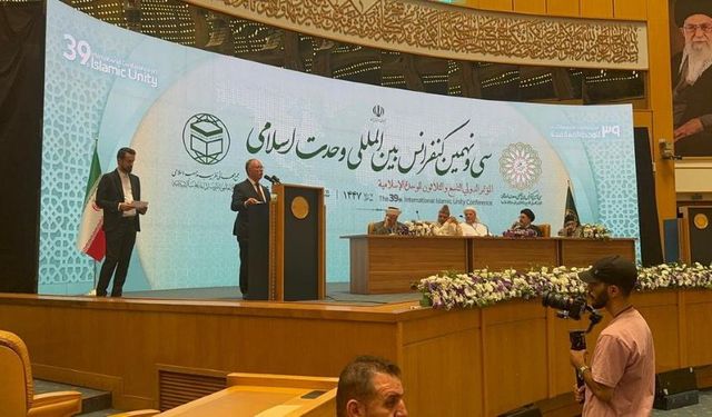 SP Antalya Milletvekili Şerafettin Kılıç Tahran’da konferansa katıldı