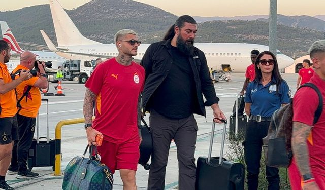 Galatasaray, Alanyaspor maçı için Antalya'ya geldi