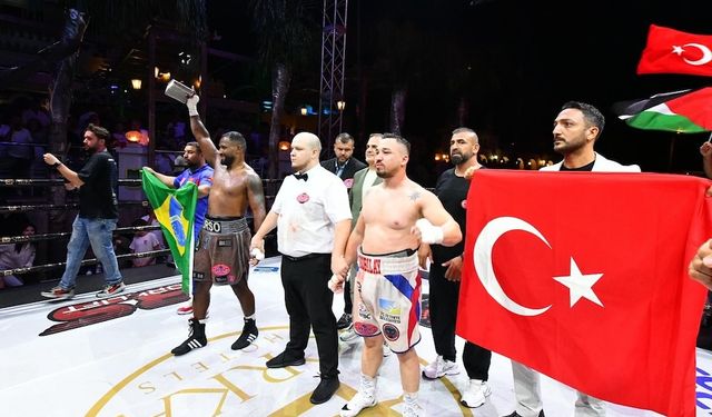 Fethiyeli boksör Kubilay Alcu'dan gururlandıran başarı