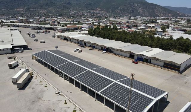 Muğla Büyükşehir'den Karaçulha haline güneş enerjisi yatırımı