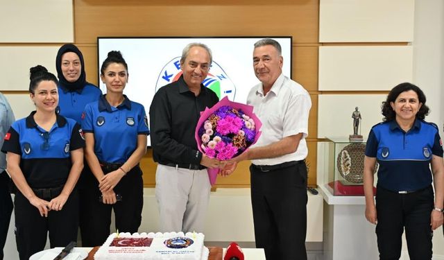 Mesut Kocagöz zabıta personeliyle bir araya geldi