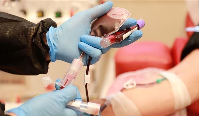 Mersin Şehir Hastanesi'nde sağlık çalışanlarından hücre bağışı çağrısı