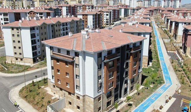 TOKİ'nin 1 milyon peşinatlı sosyal konut projesi tartışma yarattı