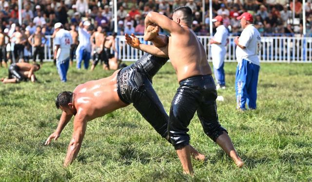 Yağlı güreşte Cumhurbaşkanlığı Kupası Eylül’de sahibini bulacak