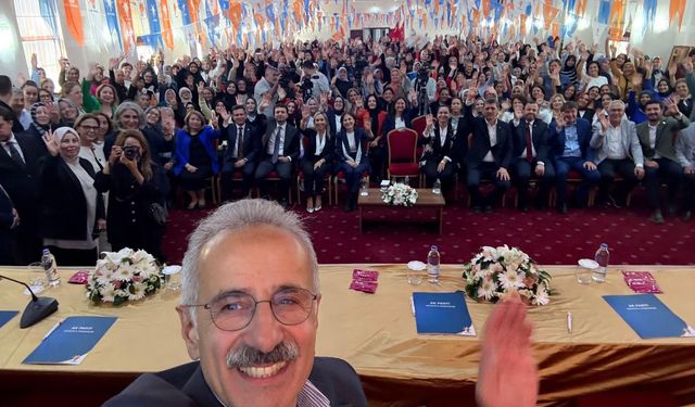 Bakan Uraloğlu, Antalya'da kadınlara seslendi!