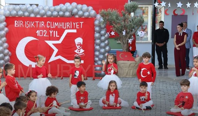 Döşemealtı’nda minik yüreklerin Cumhuriyet coşkusu