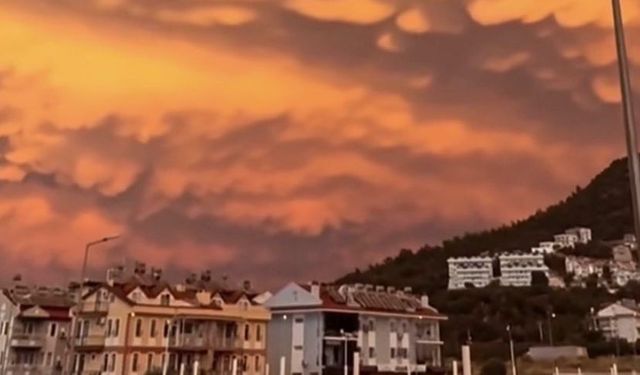 Fethiye’de Mammatus bulutları görsel şölen oluşturdu