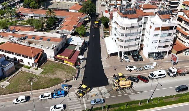 Finike’de asfaltsız yol kalmayacak!