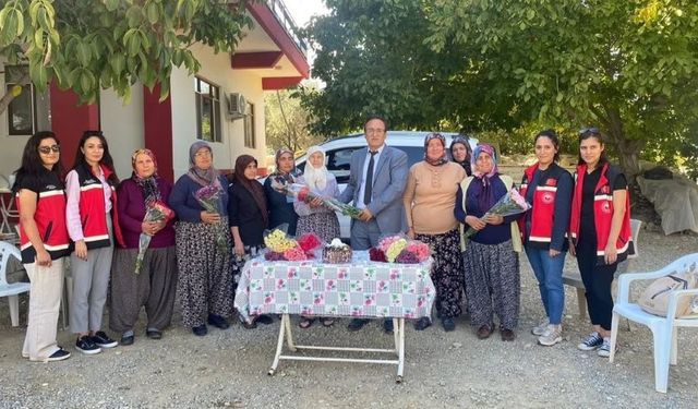 Aksu’da kadın çiftçiler unutulmadı!