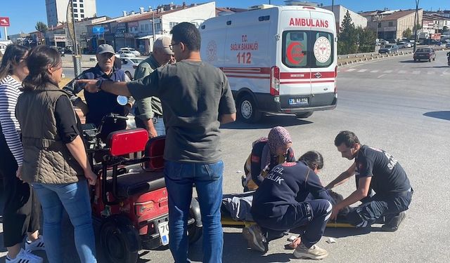 Karaman'da elektrikli bisiklet ile otomobil çarpıştı