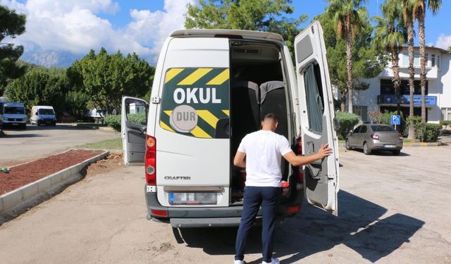 Antalya Büyükşehir Belediyesi ekiplerinden servis denetimi!