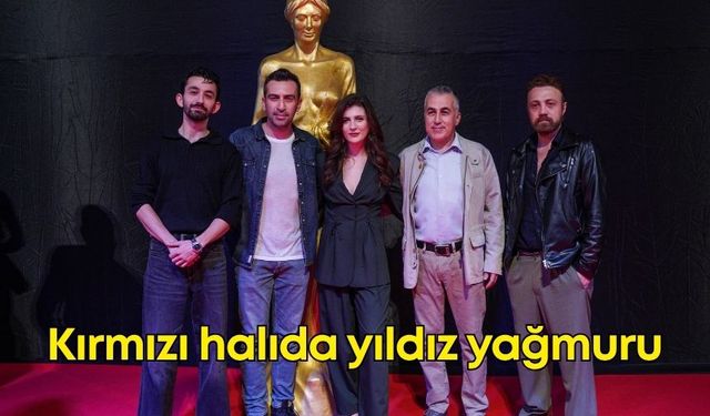 Altın Portakal Film Festivali'nin açılış töreni yıldız yağmuruna sahne oldu