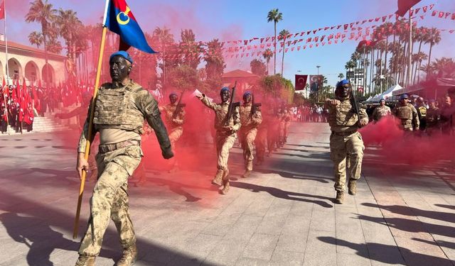 Mersin'de Cumhuriyet Bayramı coşkusu