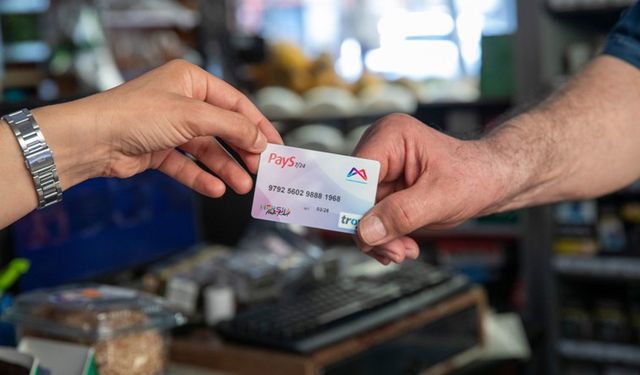 Mersin’de dar gelirli vatandaşlara dev destek! Büyükşehir, “Halk Kart" sahiplerine 7 milyon TL yatırdı