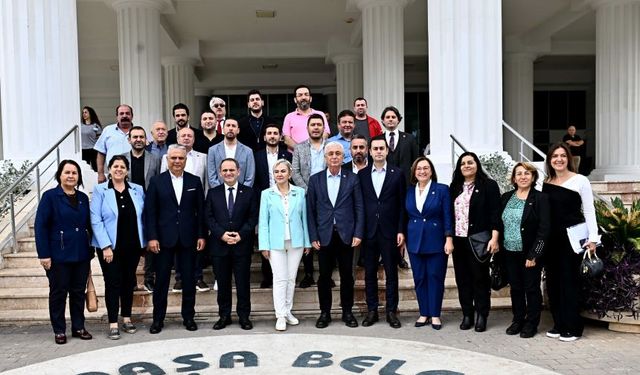 Muratpaşa Belediye Başkanı Ümit Uysal: "Muratpaşa, Atatürk'ün altı ilkesiyle yükselen bir belediye"