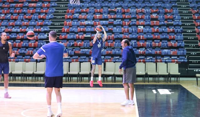 Anadolu Efes, Antalya'da tarihi EuroLeague maçı için hazır