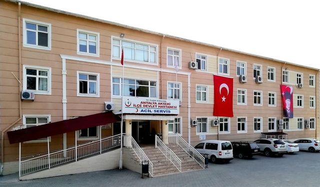 Akseki'de özel pansiyonda öğrenciler zehirlendi: 12 kişi hastaneye kaldırıldı