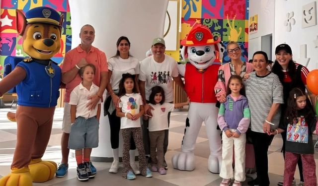 Güldür Güldür’ün oyuncuları Antalya’da tatil yapıyor