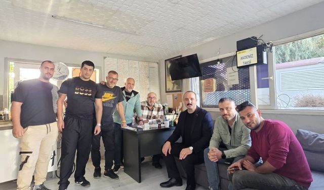 Başkan Cem Kotan otobüs ve taksi esnafıyla buluştu