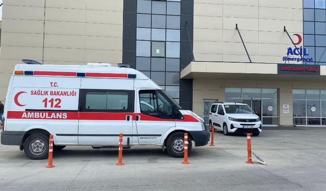 Burdur'da özel okulda gıda zehirlenmesi: 34 kişi hastaneye kaldırıldı