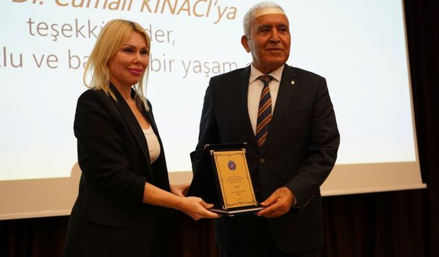 Antalya'da Çevre Hizmet Ödülleri sahiplerini buldu