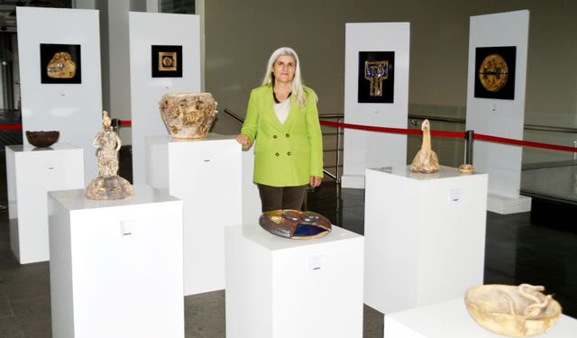 Antalyalı seramik sanatçısı Gençel, Göbeklitepe'yi Antalya'ya getirdi