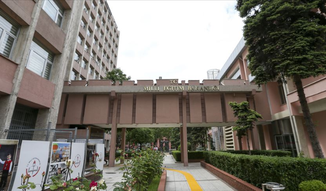 MEB Antalya’da sınavla şube müdürü atayacak!