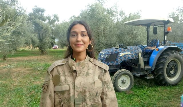 Muğlalı genç kadın diplomasını asıp tarlaya indi