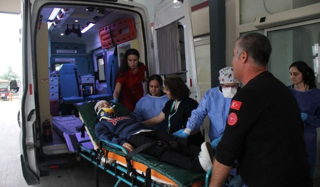 Serik Devlet Hastanesi'nde nefes kesen acil servis tatbikatı