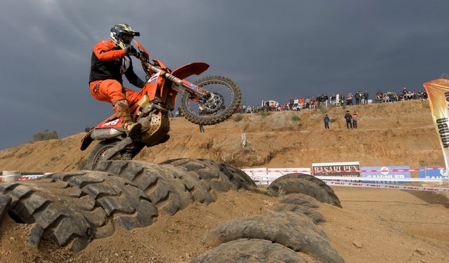 Türkiye Enduro ve ATV Şampiyonası'nın son yarışları Fethiye'de nefes kesti
